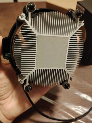 AMD Ryzen 5 5600G + dissipatore