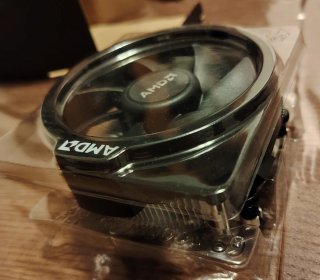 AMD Ryzen 5 5600G + dissipatore