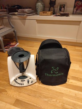 Thermomix TM31 con accesorios