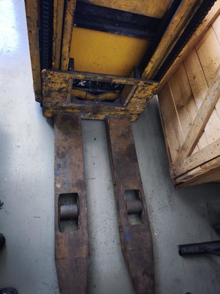 Elevadora de palets
