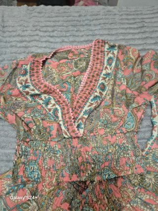 Conjunto falda pantalón y camisa estampado