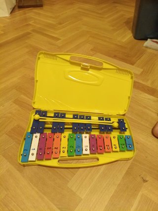 Xilófono Metálico Infantil con Baquetas