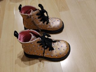 Botas niña talla 27