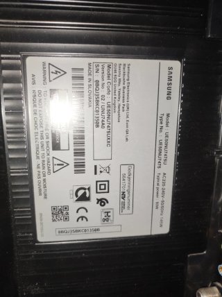 Samsung Smart TV 50 UE50NU747