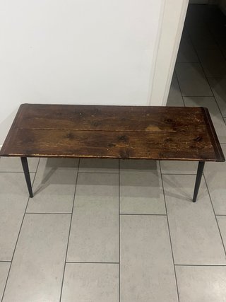 Mesa baja artesanal madera y metal