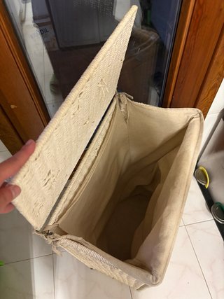 Cesto de mimbre beige