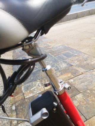 Bicicleta Eléctrica Roja 250w