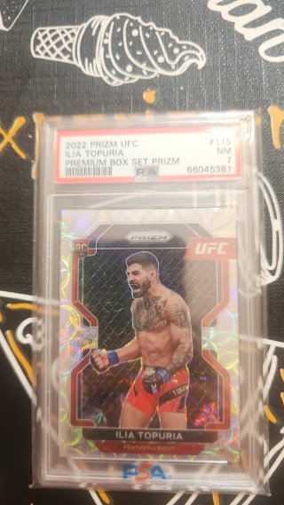2022 Prizm UFC Ilia Topuria Blue Prizm PSA 10