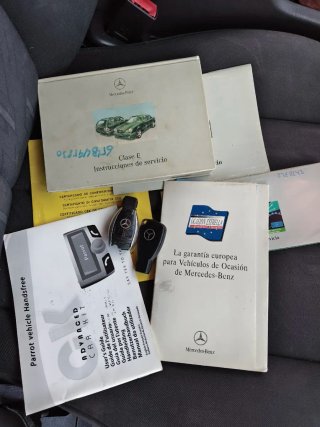 Mercedes-Benz 270E 2000