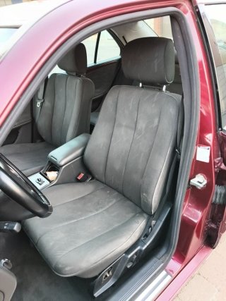 Mercedes-Benz 270E 2000