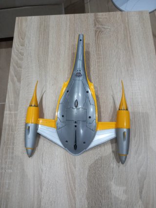 Nave Star Wars Gialla