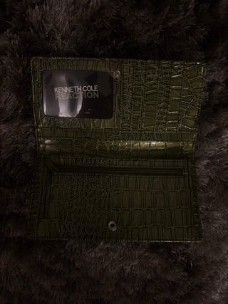 Cartera Kenneth Cole verde