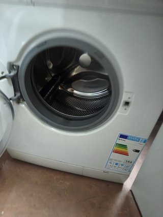 Nevera Fagor. Lavadora Balay. Secadora Indesit.