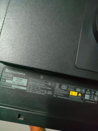 Monitor Lenovo 19 Negro