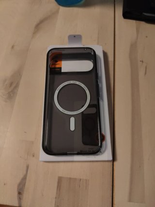 Funda Spigen Ultra Hybrid Pixel 10 Pro XL MagFit