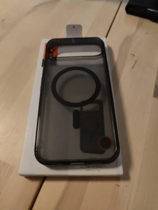 Funda Spigen Ultra Hybrid Pixel 10 Pro XL MagFit