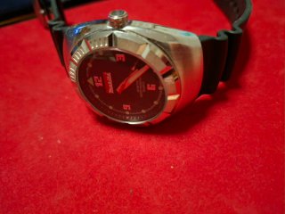 Reloj Makita Negro y Plateado
