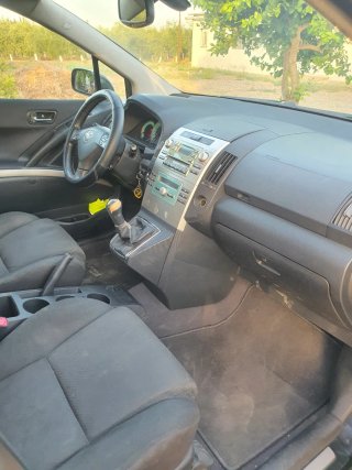 Toyota Corolla Verso 2.2 D4 136 CV