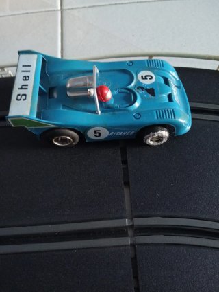 Pista Polistil 1977 con 2 macchinine