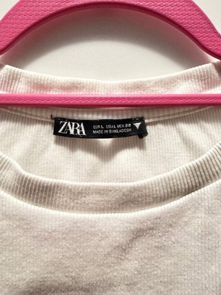 Top Zara Blanco con Volantes