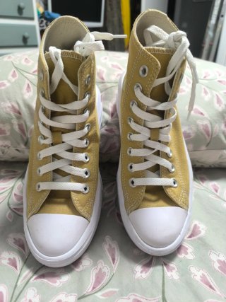 Converse mostaza mujer, solo una puesta