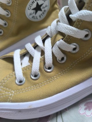 Converse mostaza mujer, solo una puesta