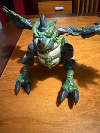 Figura de Dragón Verde Articulado con Alas y Cola