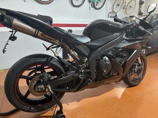 Yamaha R1 2006 Negra