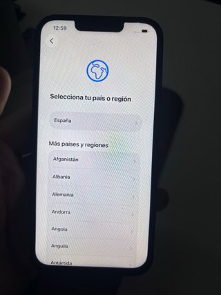 iPhone 13 Dañado