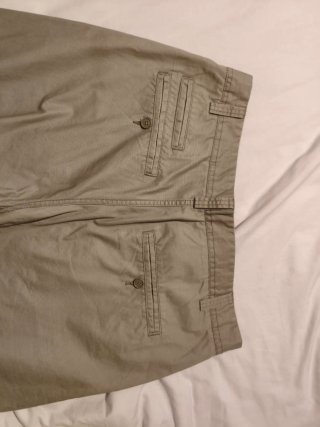 Pantaloni chino grigi