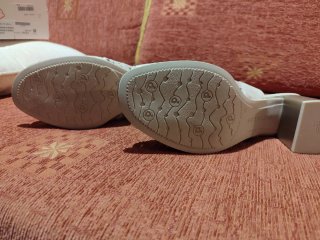 Sandalias Pitillos plateadas-doradas talla 39