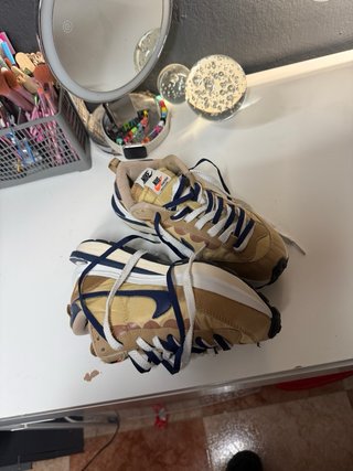 Nike Vaporwaffle Sacai Tan Navy