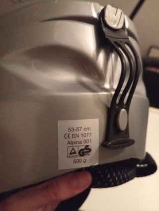 Casco de esquí Alpina plateado