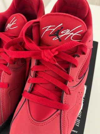 Jordan MVP 92 Rojo y Negro Talla: 43