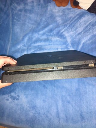 Consola Sony PS4 Negra