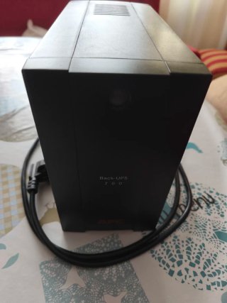 SAI APC Back-UPS BX700U-GR 700VA
