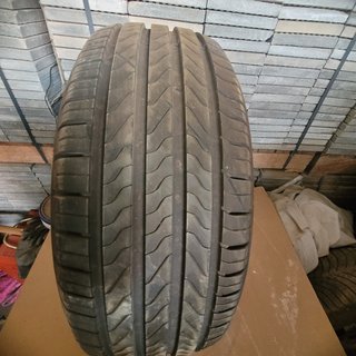 Se vende dos neumáticos Goodyear