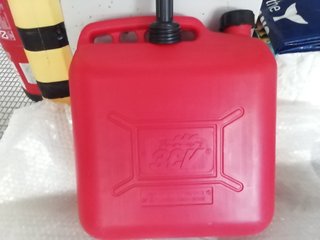GARRAFA DE GASOLINA