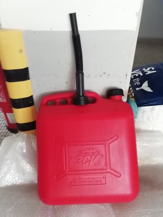 GARRAFA DE GASOLINA