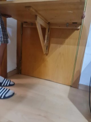 Mesa plegable de pared de madera