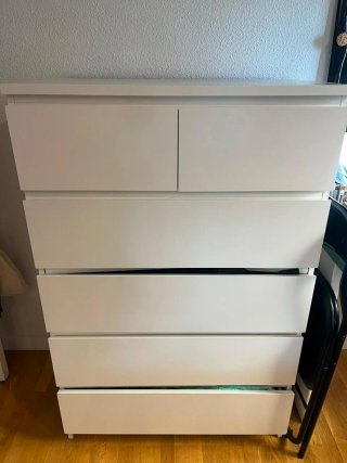 Cómoda blanca Ikea 6 cajones + espejo