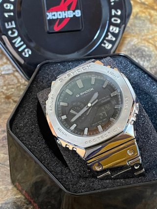 Reloj Elegante Plata y Negro