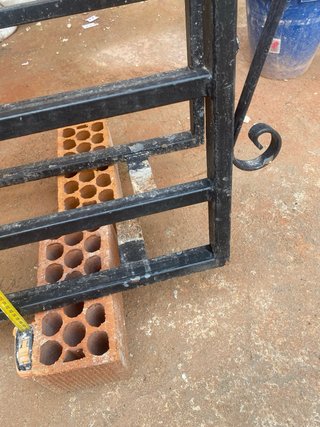 Reja de ventana de hierro forjado dos unidades