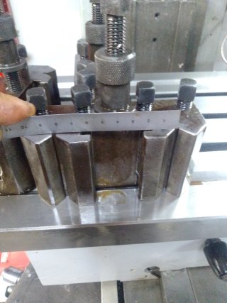 Porta torreta para torno mh130