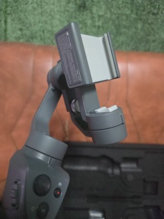 Estabilizador DJI Osmo Mobile 2 Gimbal