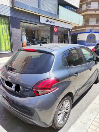Peugeot 208 2017