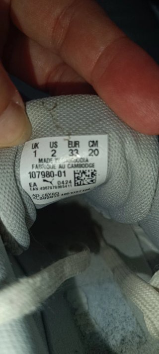 Zapatilla fútbol sala Puma niño 33