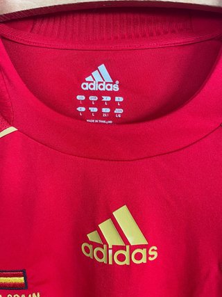 Camiseta España Viena 2008 Adidas firmada NUEVA
