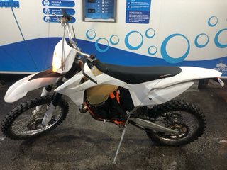 KTM 125 EXC 2011 CARNÉ B