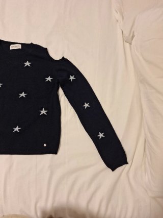 Jersey Brownie estrellas hombros descubiertos